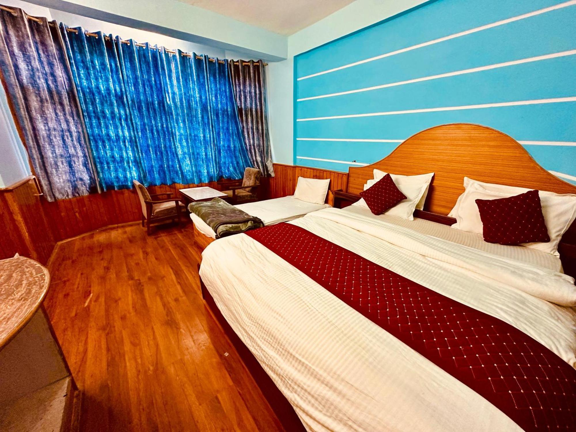 Hotel D Kanchan Manali Exteriér fotografie
